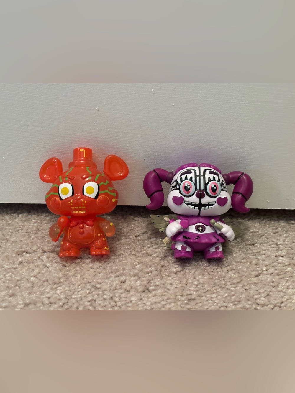 Five Nights at Freddy’s Livewire Mini Funko Mystery Figure Heartsick Baby
